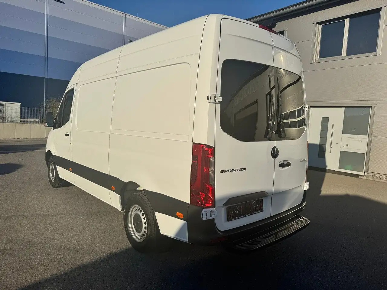 Mercedes-Benz Sprinter 316 CDI Lang Hoch Klima LED MBUX - Panel van: picture 5 Mercedes-Benz Sprinter 316 CDI Lang Hoch Klima LED MBUX - Panel van: picture 5