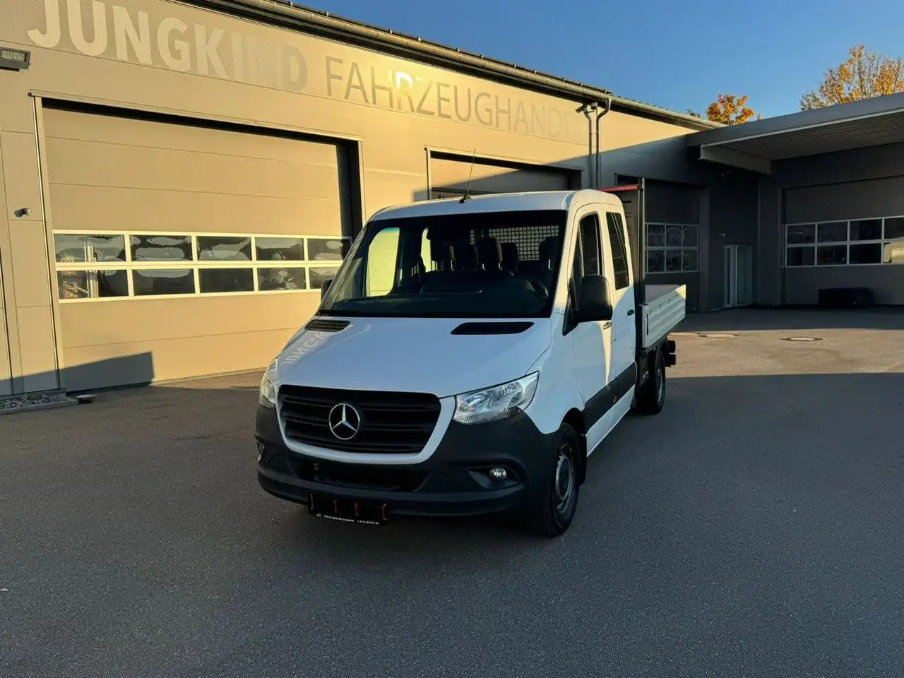 Mercedes-Benz Sprinter 317 CDI Lang DoKa Pritsche AHK 3,5t - Flatbed van, Combi van: picture 2 Mercedes-Benz Sprinter 317 CDI Lang DoKa Pritsche AHK 3,5t - Flatbed van, Combi van: picture 2