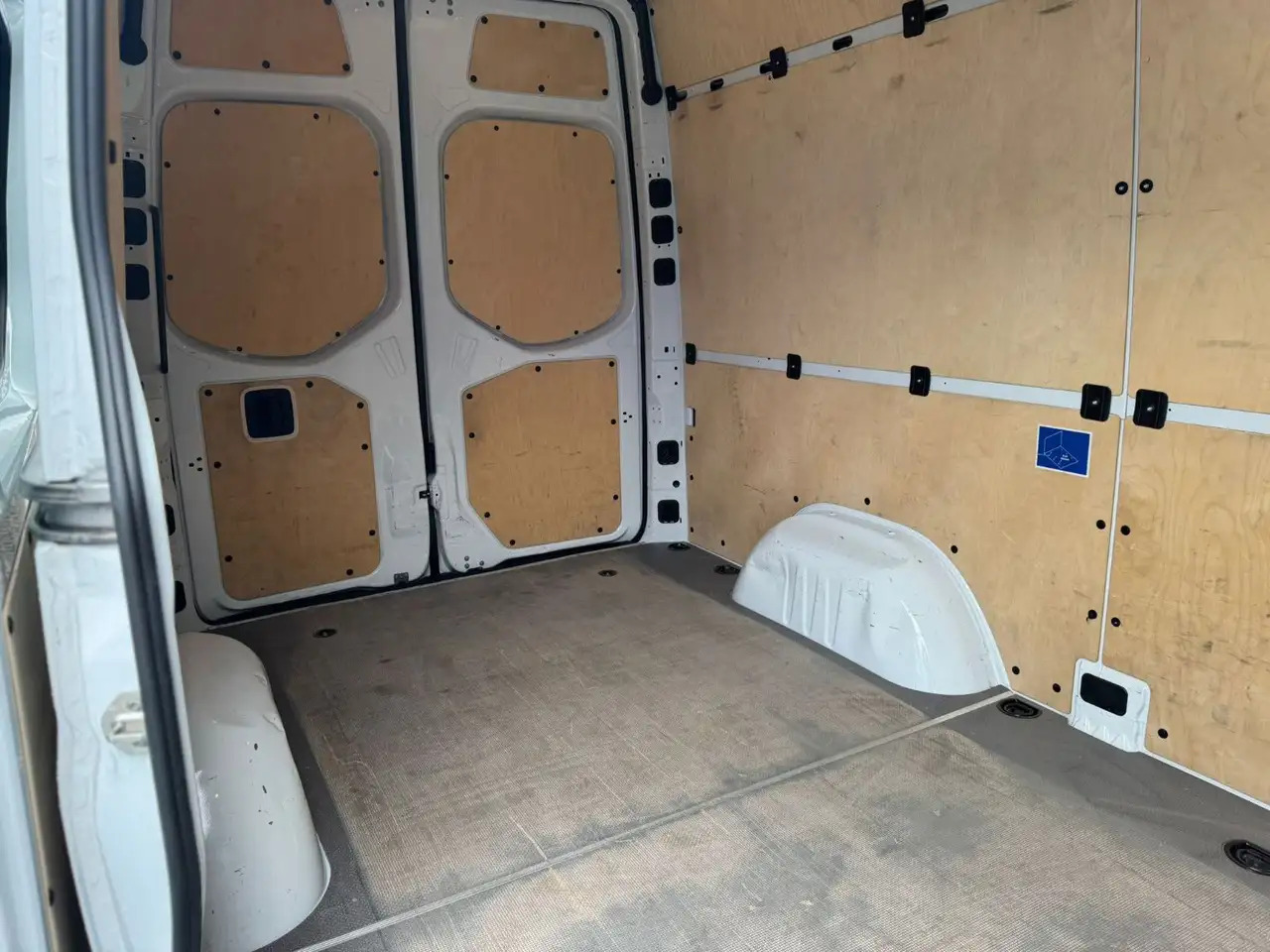 Panel van Mercedes-Benz Sprinter 317 CDI Lang Hoch Klima MBUX AHK 2,8t: picture 17