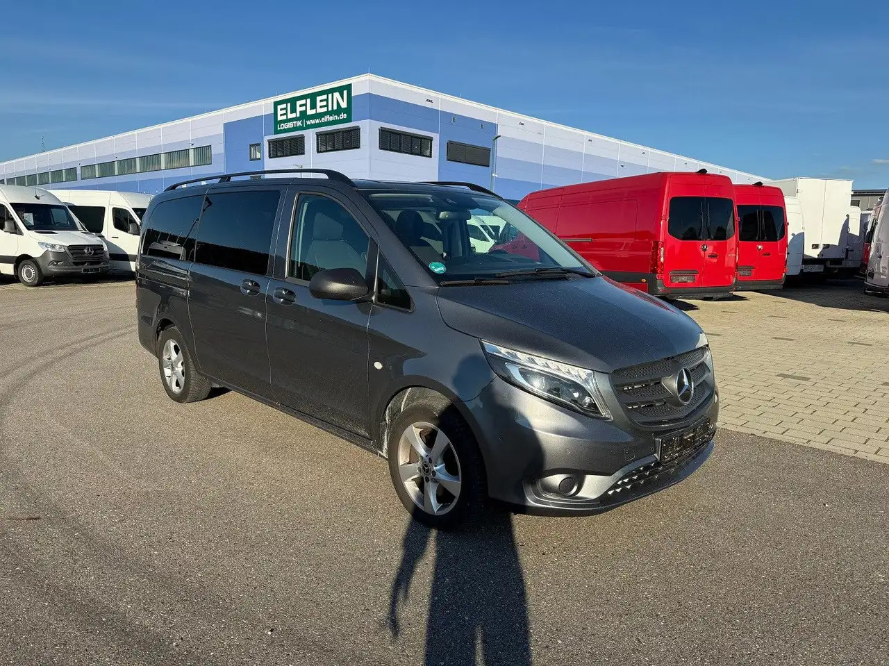 Mercedes-Benz Vito Tourer 119 CDI Edition 4x4 Lang - Car: picture 2 Mercedes-Benz Vito Tourer 119 CDI Edition 4x4 Lang - Car: picture 2