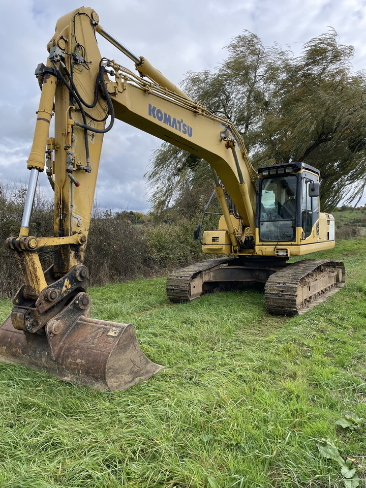 Komatsu PC210LC-8 - Crawler excavator: picture 2 Komatsu PC210LC-8 - Crawler excavator: picture 2