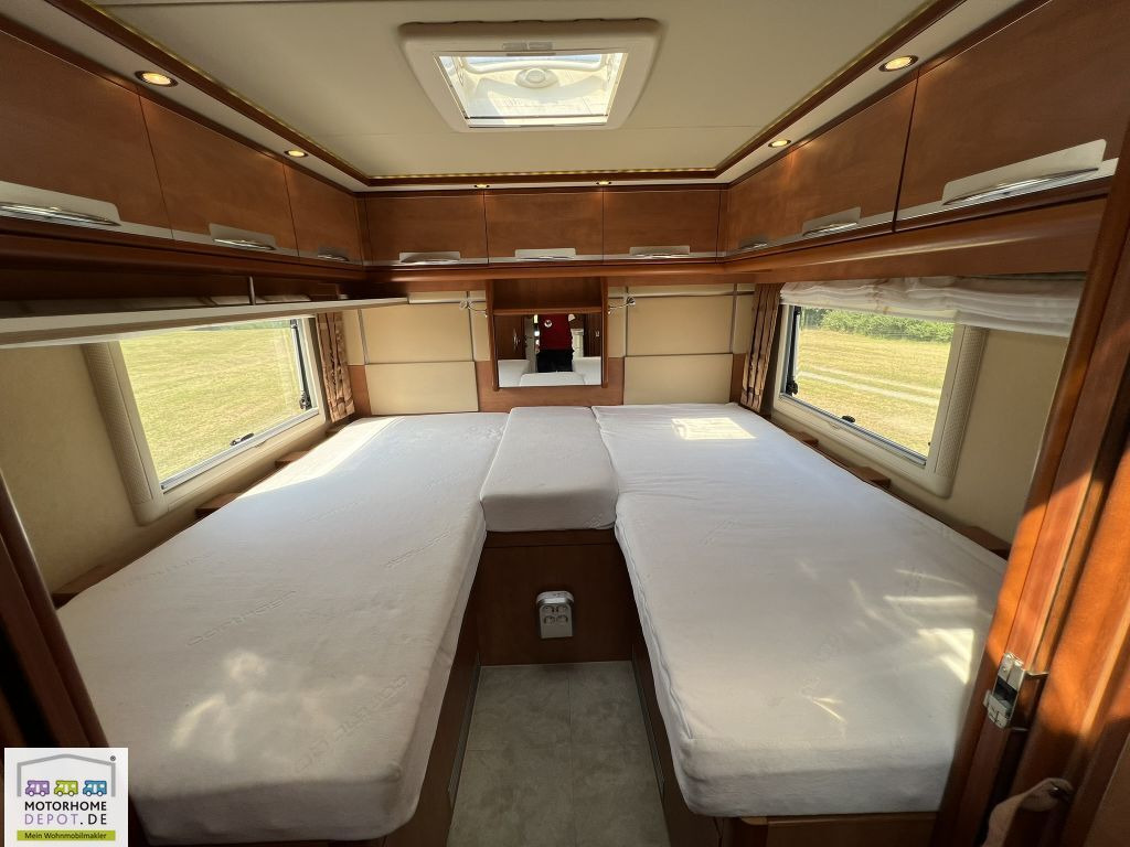 Integrated motorhome Carthago Liner 62 LE viele Extras - hohe Autarkie: picture 8 Integrated motorhome Carthago Liner 62 LE viele Extras - hohe Autarkie: picture 8