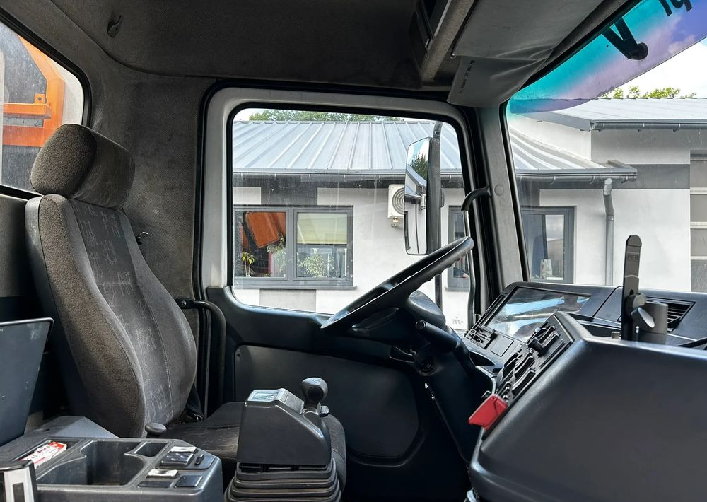 Leasing of Mercedes-Benz ACTROS 3243 KAISER AQUASTER WUKO Mercedes-Benz ACTROS 3243 KAISER AQUASTER WUKO: picture 11 Leasing of Mercedes-Benz ACTROS 3243 KAISER AQUASTER WUKO Mercedes-Benz ACTROS 3243 KAISER AQUASTER WUKO: picture 11