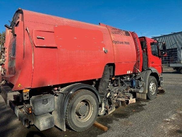 Mercedes-Benz 1829 L - Road sweeper: picture 3 Mercedes-Benz 1829 L - Road sweeper: picture 3