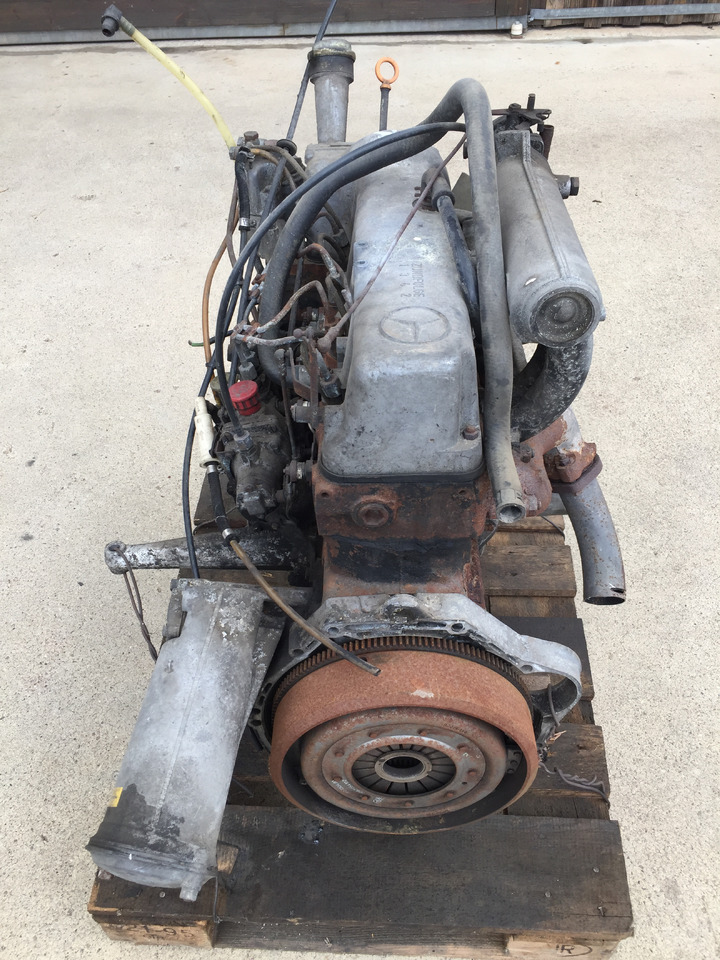 Engine for Truck Gebrauchter Motor MB 207 D, Motor Typ OM 601, Artikel - Nr. : A 9999 9999 99: picture 17