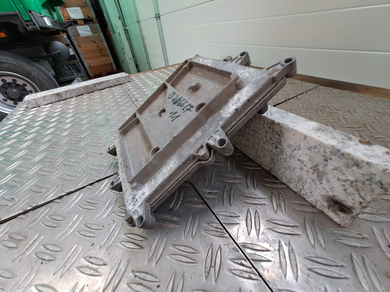 MAN TGA 19.430 / D 2066 LF 11 - ECU for Truck: picture 2 MAN TGA 19.430 / D 2066 LF 11 - ECU for Truck: picture 2