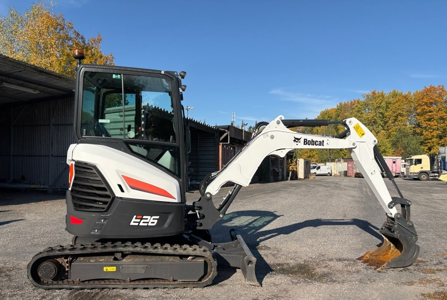 Bobcat E26 - Mini excavator: picture 1 Bobcat E26 - Mini excavator: picture 1