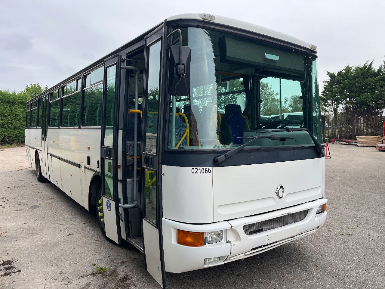 Irisbus Karosa Recreo. 3 piece in stock - Bus: picture 4 Irisbus Karosa Recreo. 3 piece in stock - Bus: picture 4