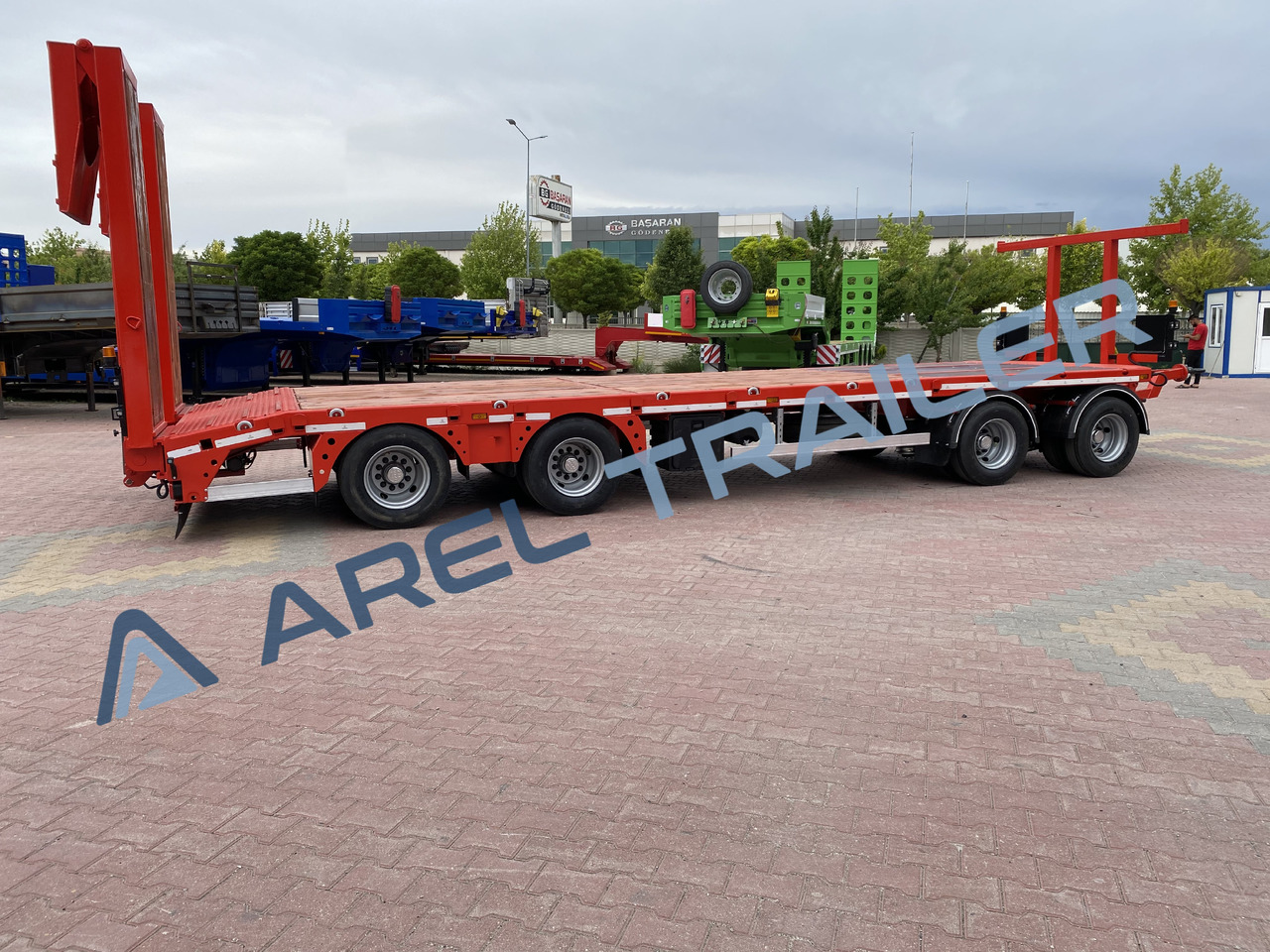AREL TRAILER 2+2 4 AXLE DRAWBAR REMORQUE TRAILER - Low loader trailer: picture 3 AREL TRAILER 2+2 4 AXLE DRAWBAR REMORQUE TRAILER - Low loader trailer: picture 3