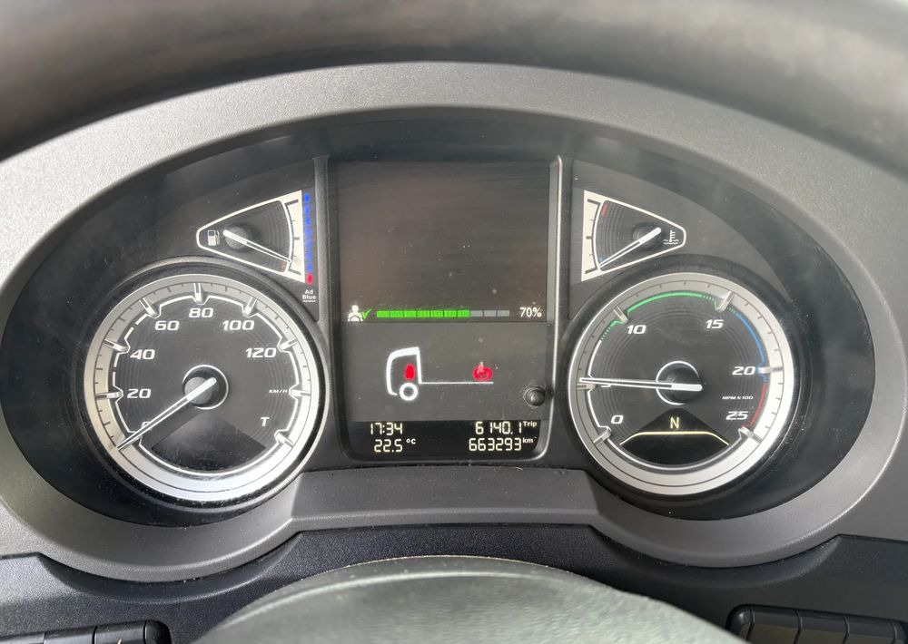 Tractor unit DAF XF 480 FT: picture 11