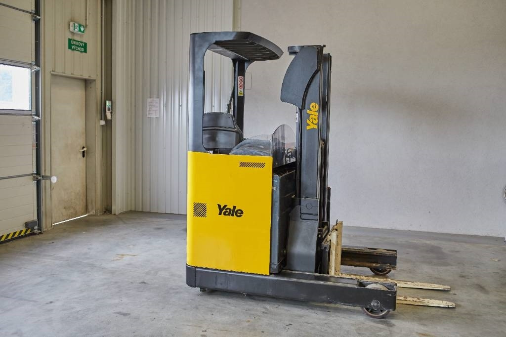 Yale MR14 - Electric forklift: picture 5 Yale MR14 - Electric forklift: picture 5