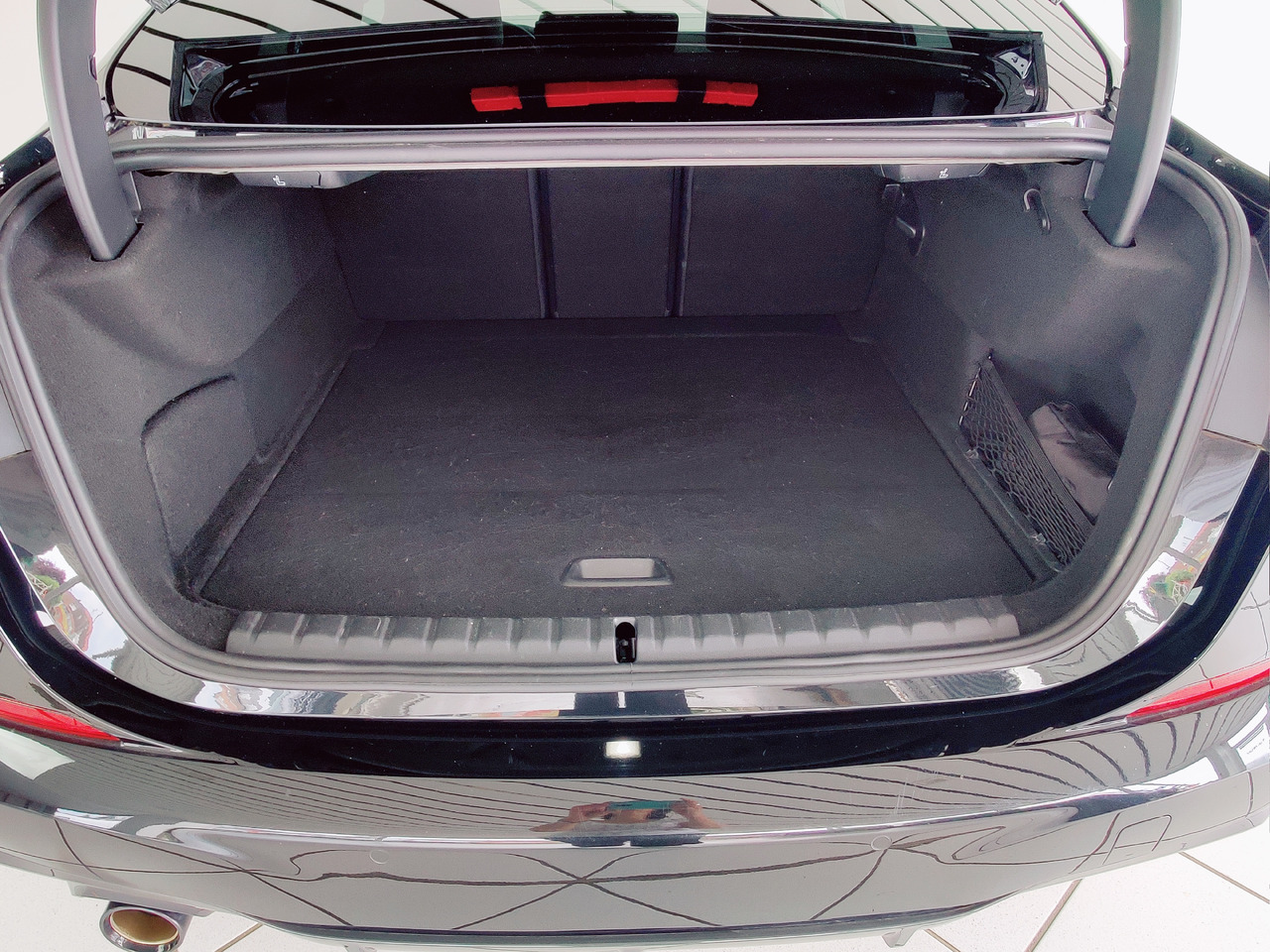 Sedan BMW 218 i M Sport Navi RTTI DAB HiFi SHZ: picture 16 Sedan BMW 218 i M Sport Navi RTTI DAB HiFi SHZ: picture 16