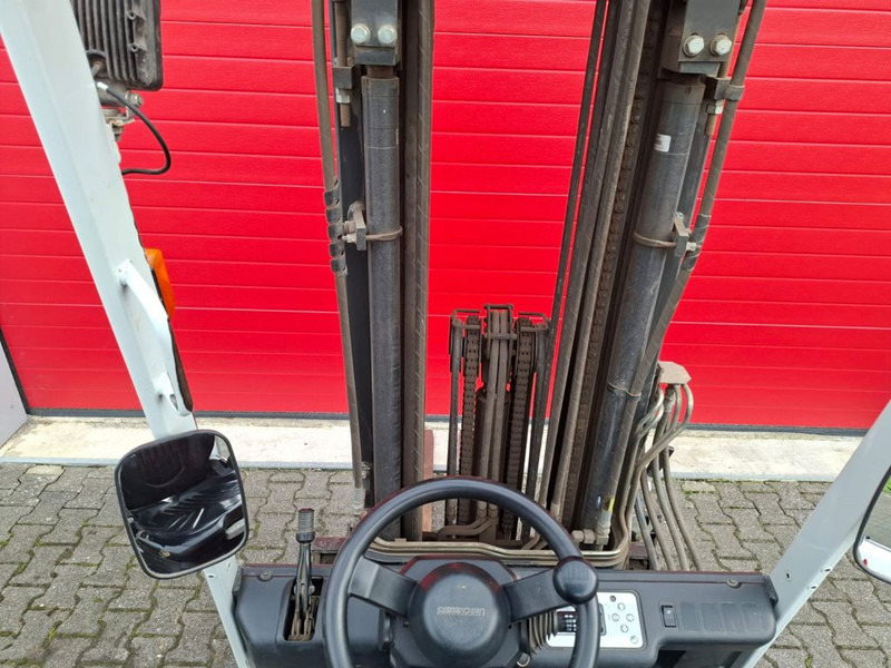 UniCarriers 1Q2L25Q - Forklift: picture 5 UniCarriers 1Q2L25Q - Forklift: picture 5
