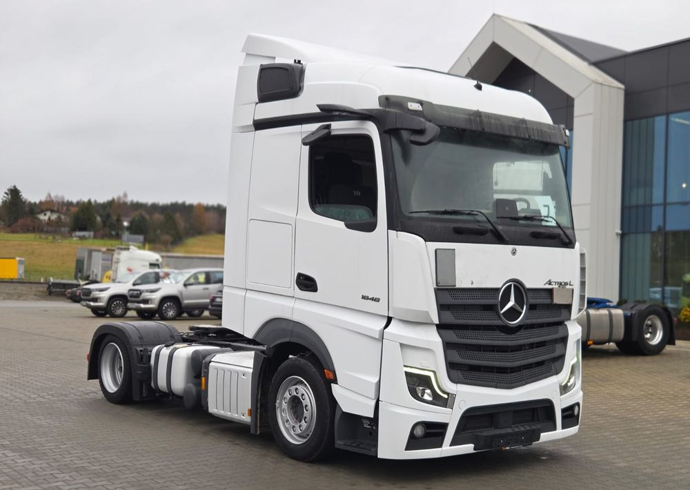 Mercedes-Benz Actros 1848 / MEGA /LOWDECK/ Retarder olejowy/ Klima Postojowa / Aktywny tempomat ACC/ - Tractor unit: picture 2 Mercedes-Benz Actros 1848 / MEGA /LOWDECK/ Retarder olejowy/ Klima Postojowa / Aktywny tempomat ACC/ - Tractor unit: picture 2