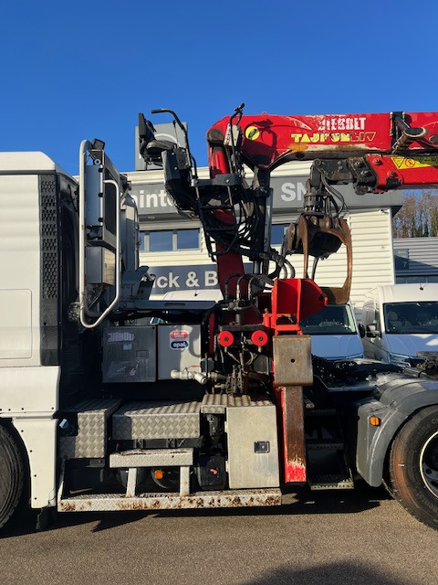 MAN TGX 33.640 6x4 BLS 6x4 - Tractor unit: picture 5 MAN TGX 33.640 6x4 BLS 6x4 - Tractor unit: picture 5