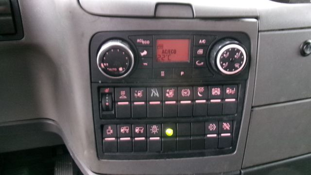 Refrigerator truck MAN TGX 18.360 4x2LL Euro 6, Thermoking T600R, LDBW,: picture 15 Refrigerator truck MAN TGX 18.360 4x2LL Euro 6, Thermoking T600R, LDBW,: picture 15