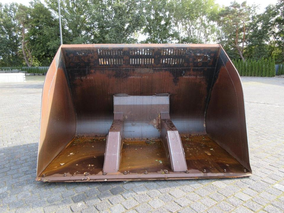 L & K High-Tip-Bucket Hochkippschaufel 9.5 m³ - Loader bucket: picture 1 L & K High-Tip-Bucket Hochkippschaufel 9.5 m³ - Loader bucket: picture 1