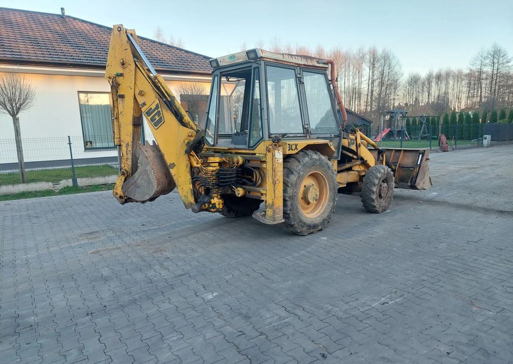 JCB 3 CX - Backhoe loader: picture 1 JCB 3 CX - Backhoe loader: picture 1