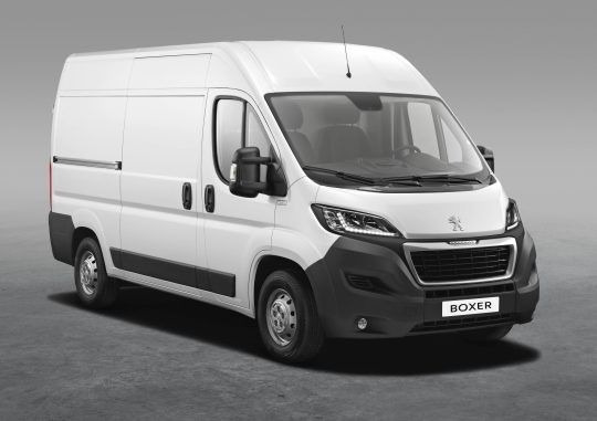 Peugeot Boxer L2H2 2.2 BlueHDi 120Ps S&S Kastenwagen - Small van: picture 1 Peugeot Boxer L2H2 2.2 BlueHDi 120Ps S&S Kastenwagen - Small van: picture 1