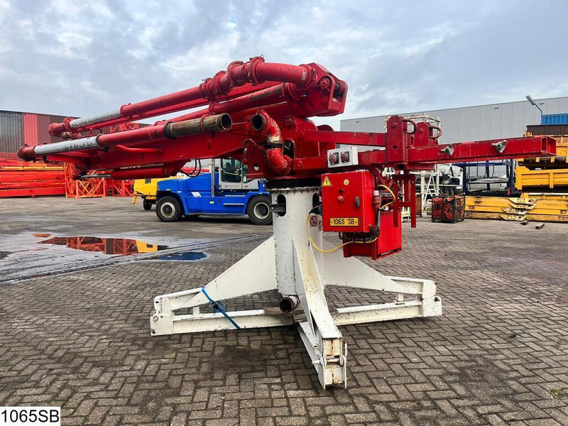HMT 15M Cicmat, Concrete Pump Arm - Attachment: picture 5 HMT 15M Cicmat, Concrete Pump Arm - Attachment: picture 5