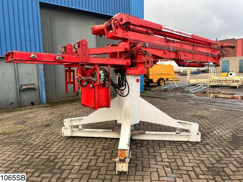 HMT 15M Cicmat, Concrete Pump Arm - Attachment: picture 4 HMT 15M Cicmat, Concrete Pump Arm - Attachment: picture 4
