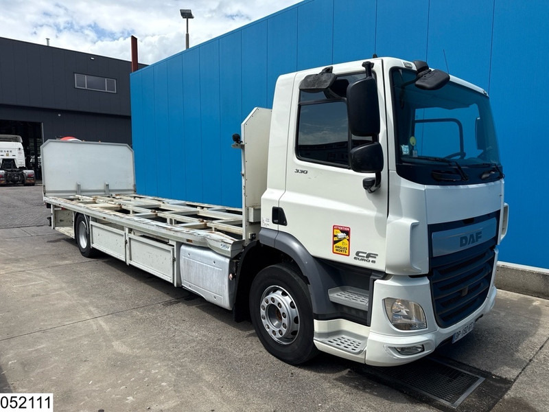 DAF CF 330 EURO 6, Retarder, ADR - Dropside/ Flatbed truck: picture 2 DAF CF 330 EURO 6, Retarder, ADR - Dropside/ Flatbed truck: picture 2