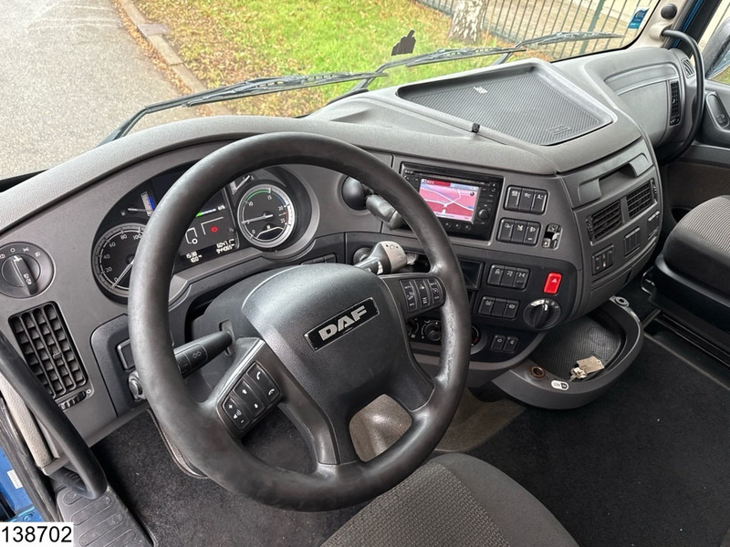 DAF XF 460 6x2, EURO 6, Combi, Standairco, 119 m3 - Curtainsider truck: picture 5 DAF XF 460 6x2, EURO 6, Combi, Standairco, 119 m3 - Curtainsider truck: picture 5