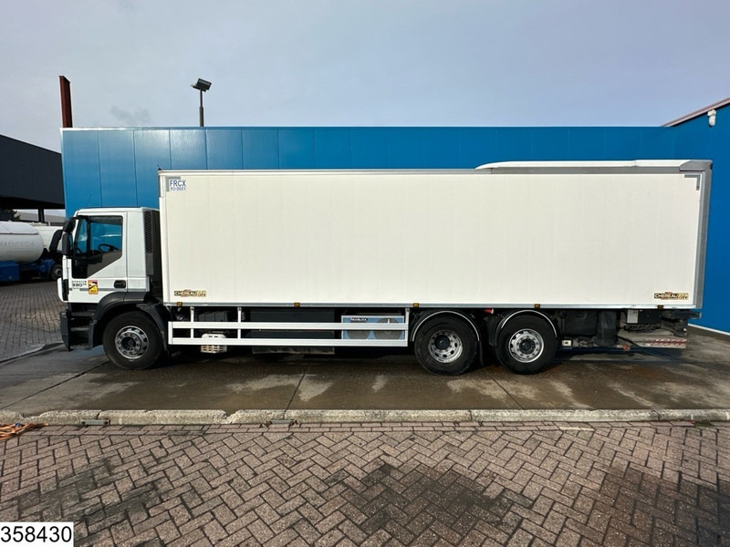 Iveco Stralis 330 CNG 6x2, EURO 6, Retarder, CNG - Refrigerator truck: picture 3 Iveco Stralis 330 CNG 6x2, EURO 6, Retarder, CNG - Refrigerator truck: picture 3