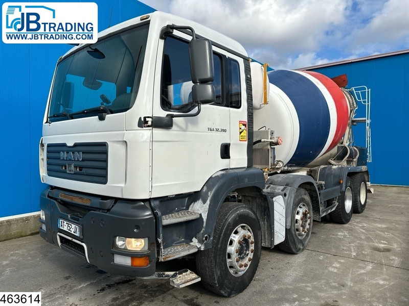 MAN TGA 32 390 8X4, Manual, Steel suspenion, Cifa 9m3 - Concrete mixer truck: picture 1 MAN TGA 32 390 8X4, Manual, Steel suspenion, Cifa 9m3 - Concrete mixer truck: picture 1