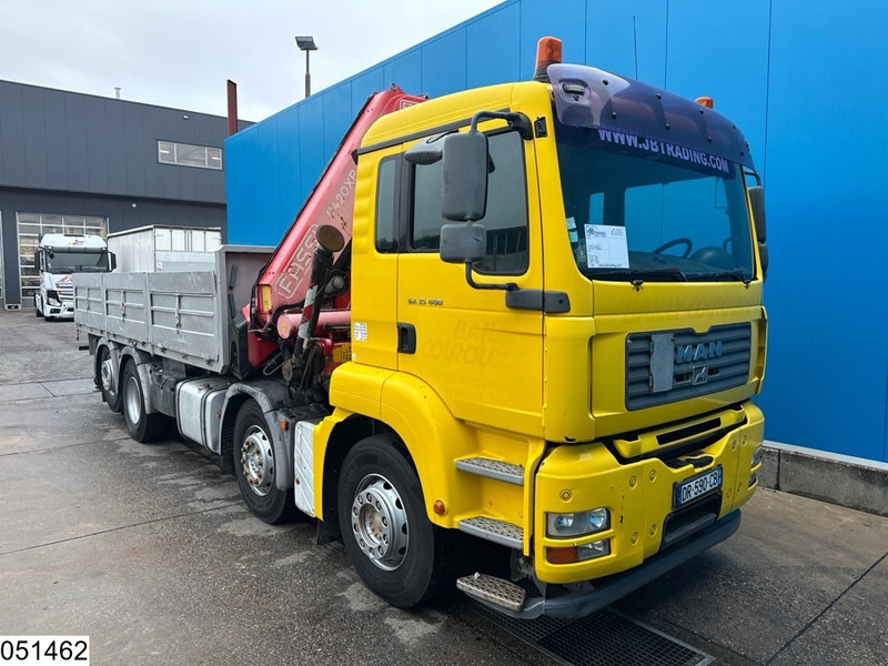 MAN TGA 35 400 8x2, Handgeschakeld, Fassi, Remote - Dropside/ Flatbed truck, Crane truck: picture 3 MAN TGA 35 400 8x2, Handgeschakeld, Fassi, Remote - Dropside/ Flatbed truck, Crane truck: picture 3