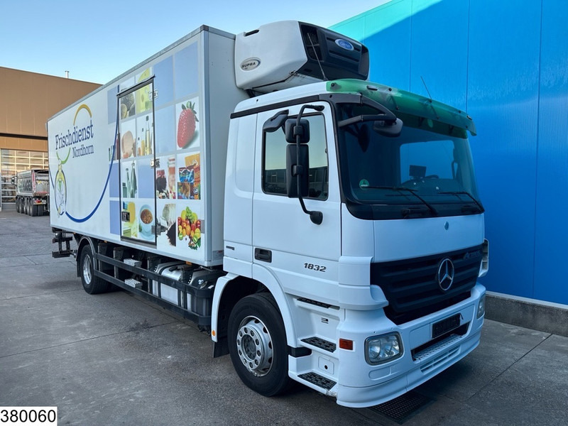 Mercedes-Benz Actros 1832 EURO 5, MBB, Carrier Supra 750 - Refrigerator truck: picture 3 Mercedes-Benz Actros 1832 EURO 5, MBB, Carrier Supra 750 - Refrigerator truck: picture 3