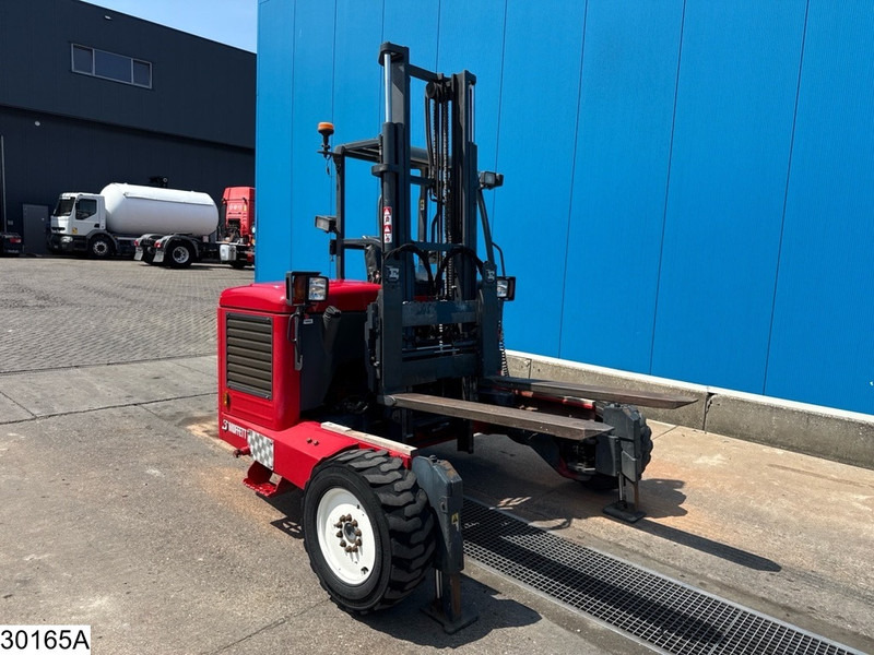 Moffett M5 20.4 1889 Hr, 26.1 kW - Diesel forklift: picture 5 Moffett M5 20.4 1889 Hr, 26.1 kW - Diesel forklift: picture 5
