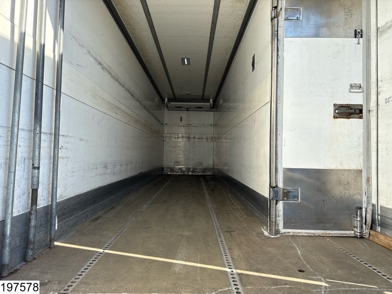 Scania P 230 Carrier, Dhollandia - Refrigerator truck: picture 4 Scania P 230 Carrier, Dhollandia - Refrigerator truck: picture 4