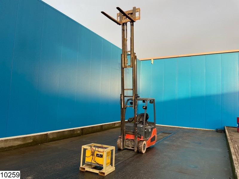 Toyota 8FBEKT18 1800KG, 4.7M, 6492h, charger - Electric forklift: picture 5 Toyota 8FBEKT18 1800KG, 4.7M, 6492h, charger - Electric forklift: picture 5