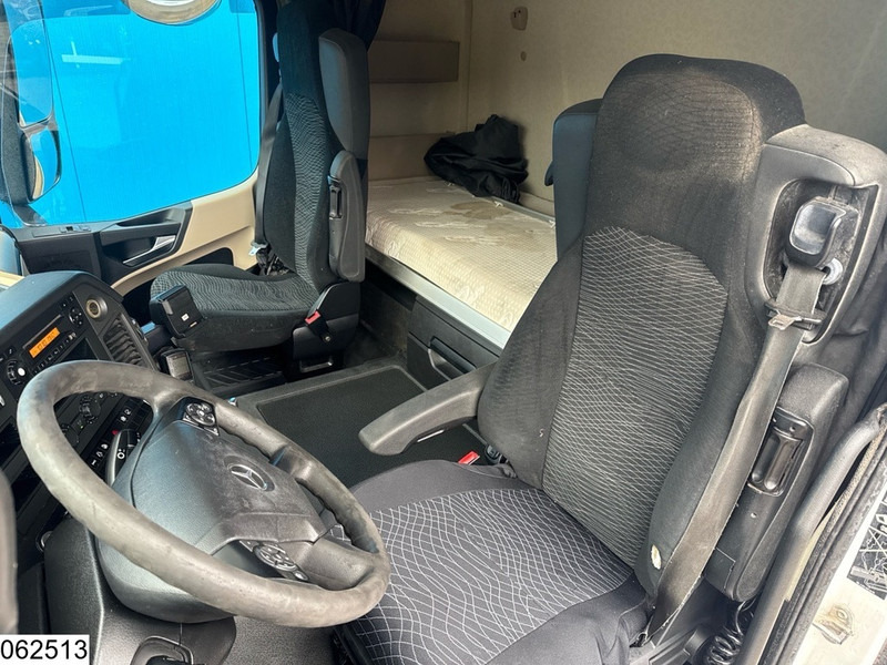 Leasing of Mercedes-Benz Actros 1845 EURO 6 Mercedes-Benz Actros 1845 EURO 6: picture 8