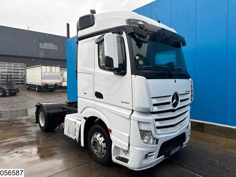 Mercedes-Benz Actros 1845 EURO 6, PTO - Tractor unit: picture 3 Mercedes-Benz Actros 1845 EURO 6, PTO - Tractor unit: picture 3