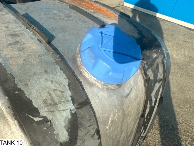 Universeel AdBlue Tank - Fuel tank: picture 5 Universeel AdBlue Tank - Fuel tank: picture 5