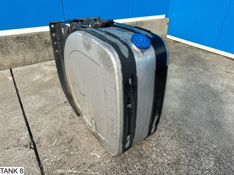 Universeel AdBlue Tank - Fuel tank: picture 3 Universeel AdBlue Tank - Fuel tank: picture 3