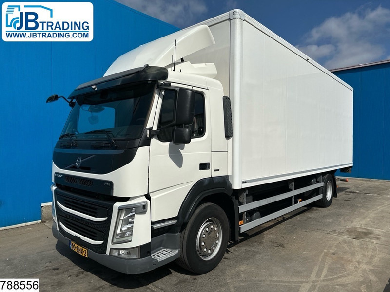 Volvo FM 330 EURO 6, Dhollandia - Box truck: picture 1 Volvo FM 330 EURO 6, Dhollandia - Box truck: picture 1