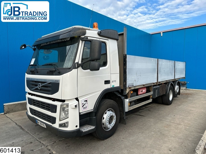 Volvo FM 370 6X2, EURO 5 - Dropside/ Flatbed truck: picture 1 Volvo FM 370 6X2, EURO 5 - Dropside/ Flatbed truck: picture 1