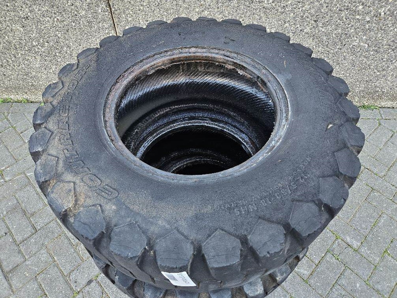 Ahlmann AL95-Titan 12.5/80-18-Tire/Reifen/Band - Wheels and tires for Construction machinery: picture 4 Ahlmann AL95-Titan 12.5/80-18-Tire/Reifen/Band - Wheels and tires for Construction machinery: picture 4
