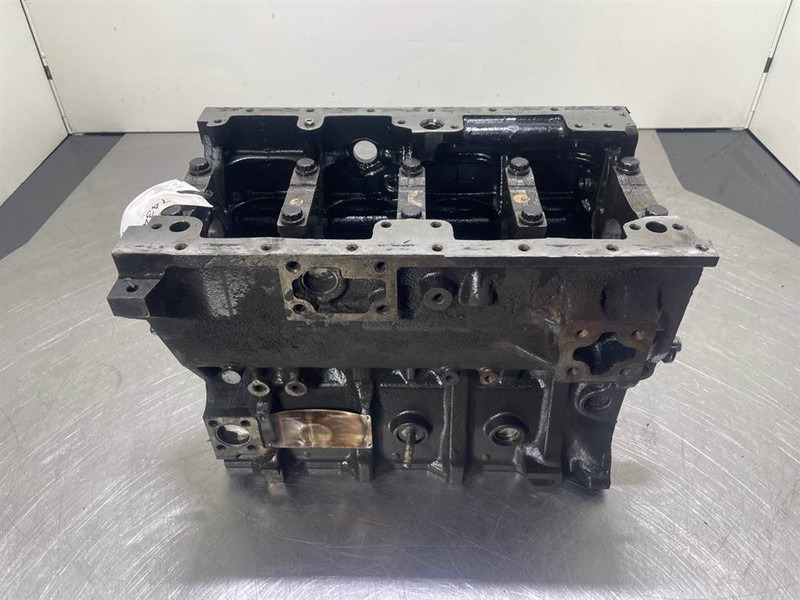 Ahlmann AS900-Cummins B3.3T-4989845-Crankcase/Unterblock - Engine for Construction machinery: picture 1 Ahlmann AS900-Cummins B3.3T-4989845-Crankcase/Unterblock - Engine for Construction machinery: picture 1