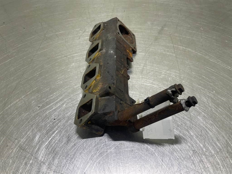 Ahlmann AS900-Cummins B3.3T-Intake-exhaust manifold - Engine for Construction machinery: picture 3 Ahlmann AS900-Cummins B3.3T-Intake-exhaust manifold - Engine for Construction machinery: picture 3