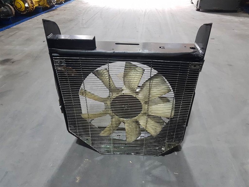 Cat 930 - Fan/Lüfterrad/Koelvin - Engine and parts for Construction machinery: picture 1 Cat 930 - Fan/Lüfterrad/Koelvin - Engine and parts for Construction machinery: picture 1