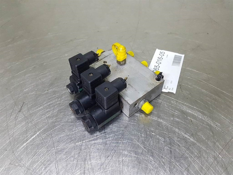 Comatrol 89.02.236.1.9 - Valve/Ventile/Ventiel - Hydraulics for Construction machinery: picture 1 Comatrol 89.02.236.1.9 - Valve/Ventile/Ventiel - Hydraulics for Construction machinery: picture 1