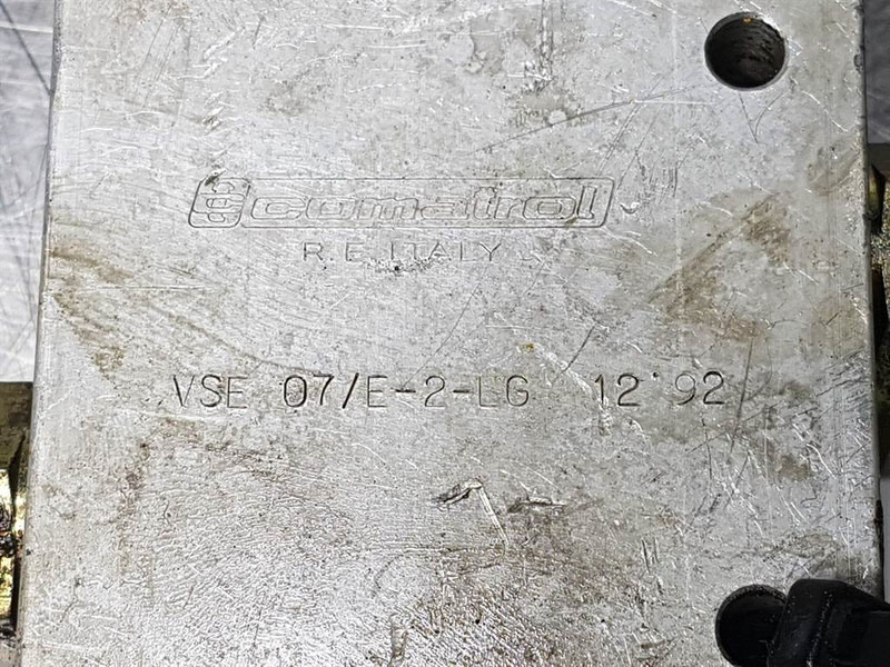 Comatrol VSE07/E-2-LG - Valve/Ventile/Ventiel - Hydraulics for Construction machinery: picture 3 Comatrol VSE07/E-2-LG - Valve/Ventile/Ventiel - Hydraulics for Construction machinery: picture 3