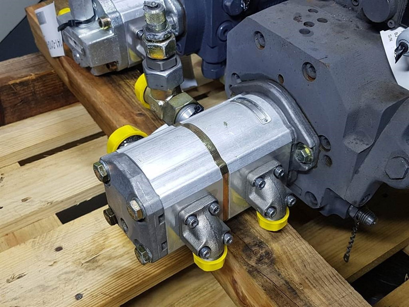 HALDEX WP09A2-1803306 - Vögele - 2149254 - Gearpump - Hydraulics: picture 2 HALDEX WP09A2-1803306 - Vögele - 2149254 - Gearpump - Hydraulics: picture 2