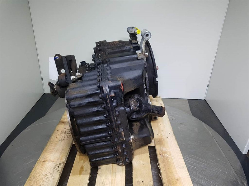JCB 416HT-4656004010-ZF 4WG-115-Transmission/Getriebe - Gearbox and parts for Construction machinery: picture 5 JCB 416HT-4656004010-ZF 4WG-115-Transmission/Getriebe - Gearbox and parts for Construction machinery: picture 5