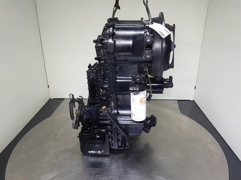 Komatsu WA320-ZF 4WG-160-4656054036-Transmission/Getriebe - Gearbox for Construction machinery: picture 1 Komatsu WA320-ZF 4WG-160-4656054036-Transmission/Getriebe - Gearbox for Construction machinery: picture 1