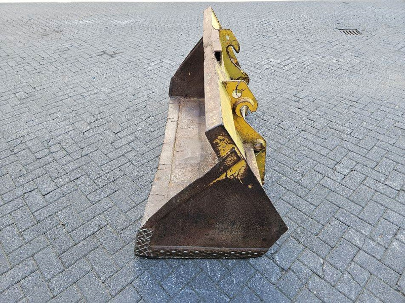 Kramer 512SL - Bucket/Schaufel/Dichte bak - Bucket for Construction machinery: picture 3 Kramer 512SL - Bucket/Schaufel/Dichte bak - Bucket for Construction machinery: picture 3
